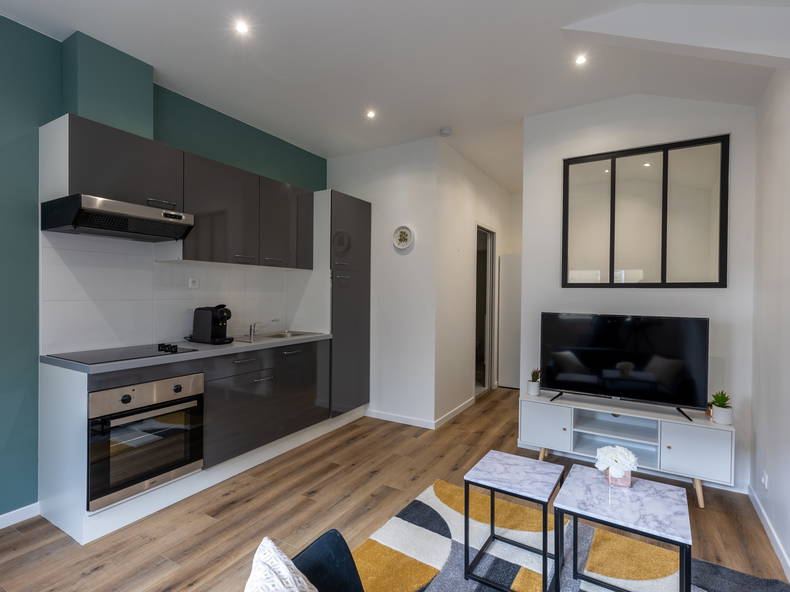 Entire Home Le Mans 500738-1