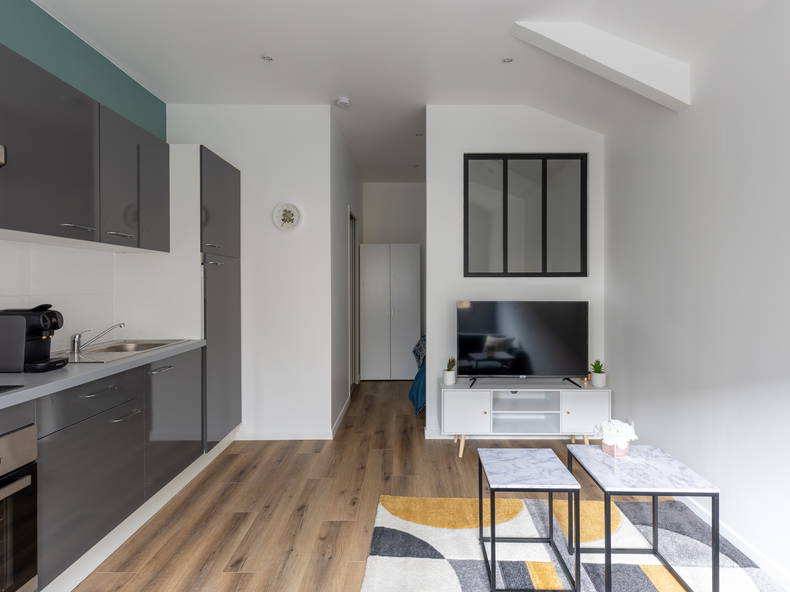 Entire Home Le Mans 500738-3