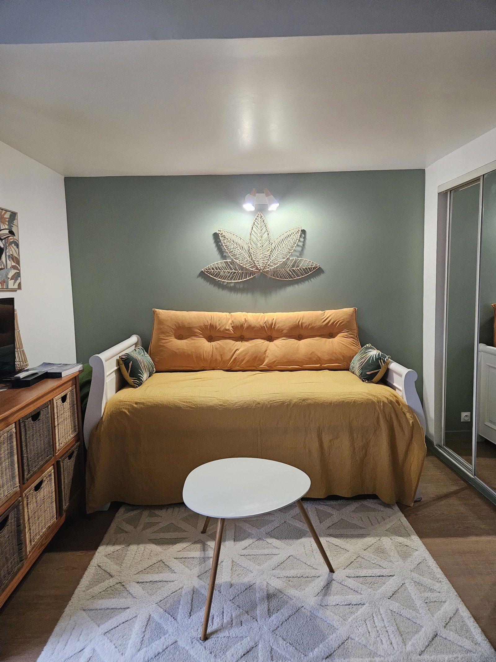 Niezależne Studio Plailly 516090