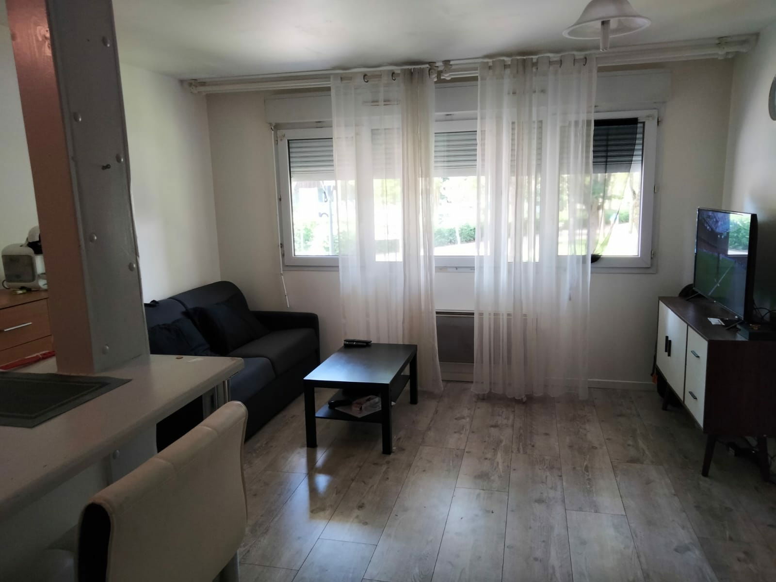 Oberoende Studio Cergy 250189