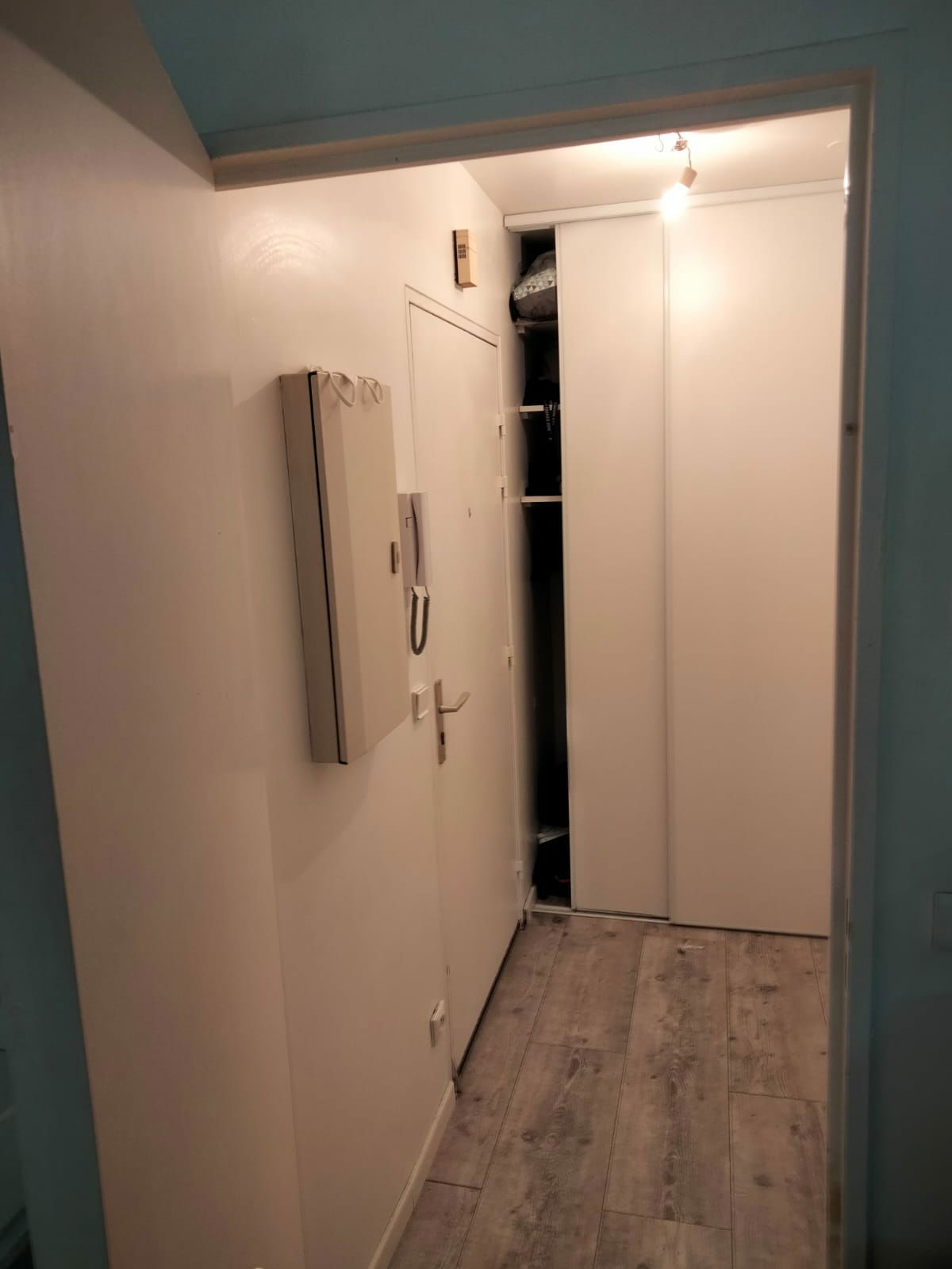Oberoende Studio Cergy 250189