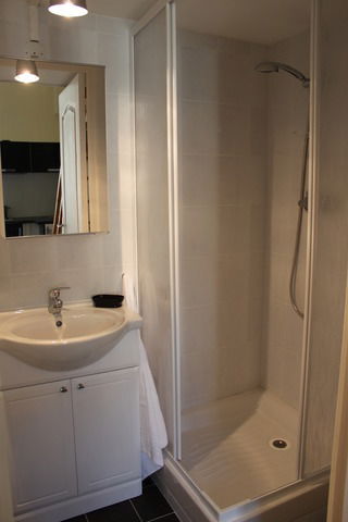 Oberoende Studio Nice 8479