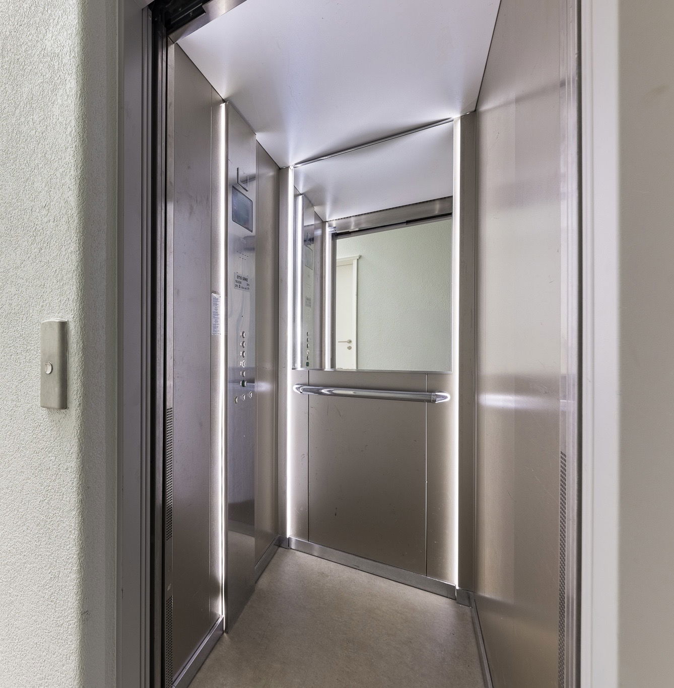 Entire Home Lausanne 598969