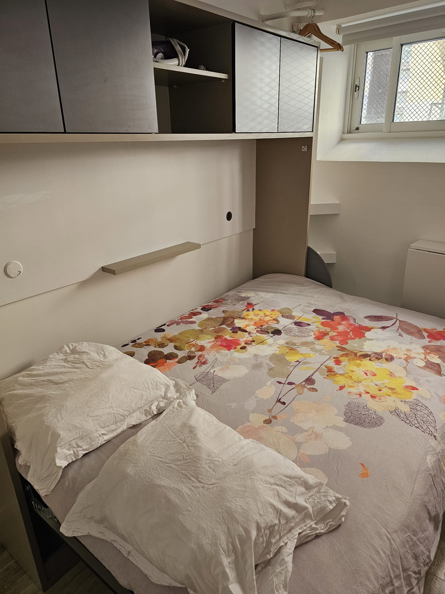 Oberoende Studio Paris 400303