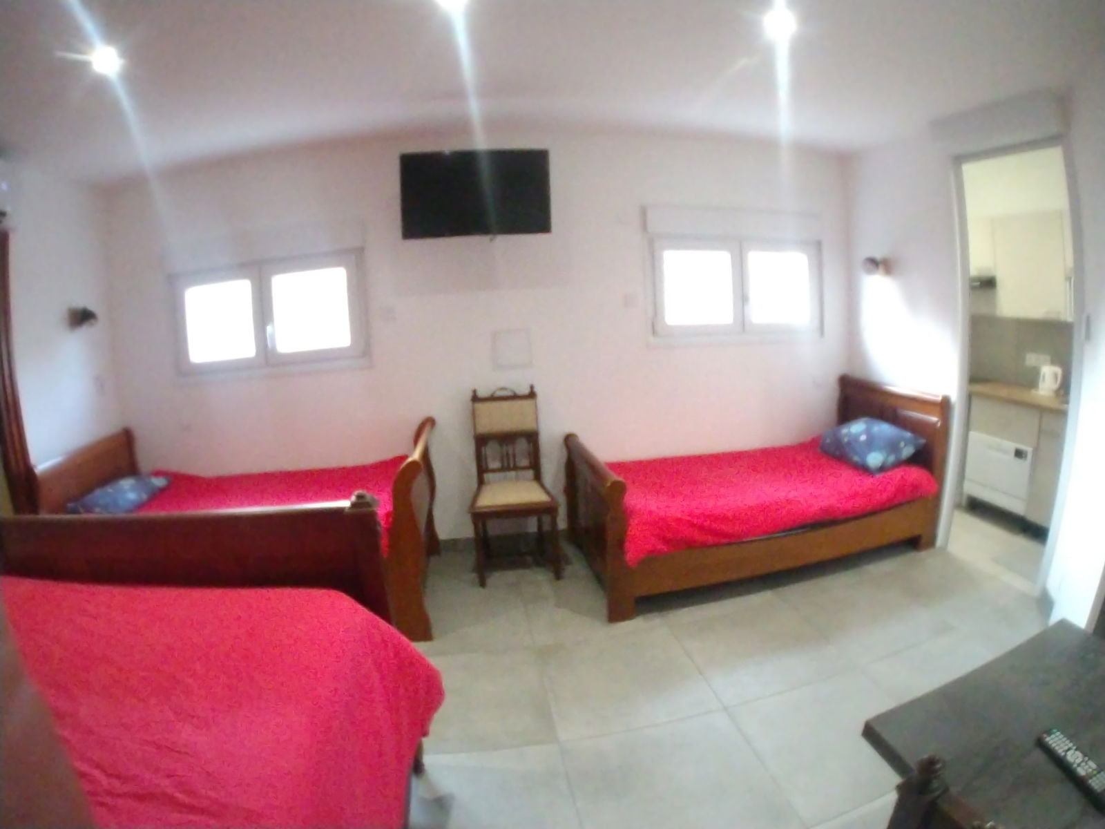 Onofhängeg Studio Til-Châtel 500908