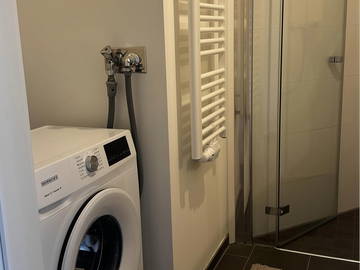 Logement entier à louer à Paris - photo 5 : salle de bain-5
