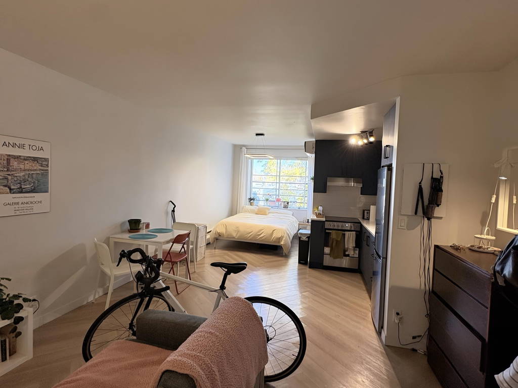 Logement Entier Paris 678086-1
