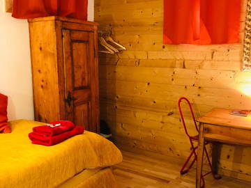 Logement entier à louer à Val-D'illiez - photo 9 : chambre-9