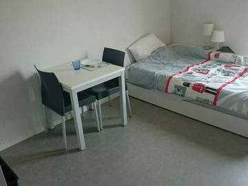 Roomlala | Studio rental 21 m² in Villejuif