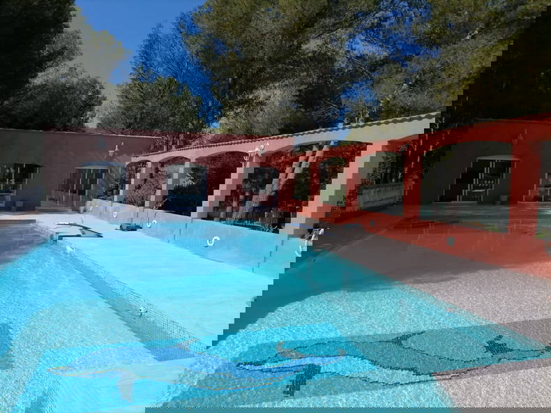 Zakwaterowanie U Rodziny Pourrières 341131-2