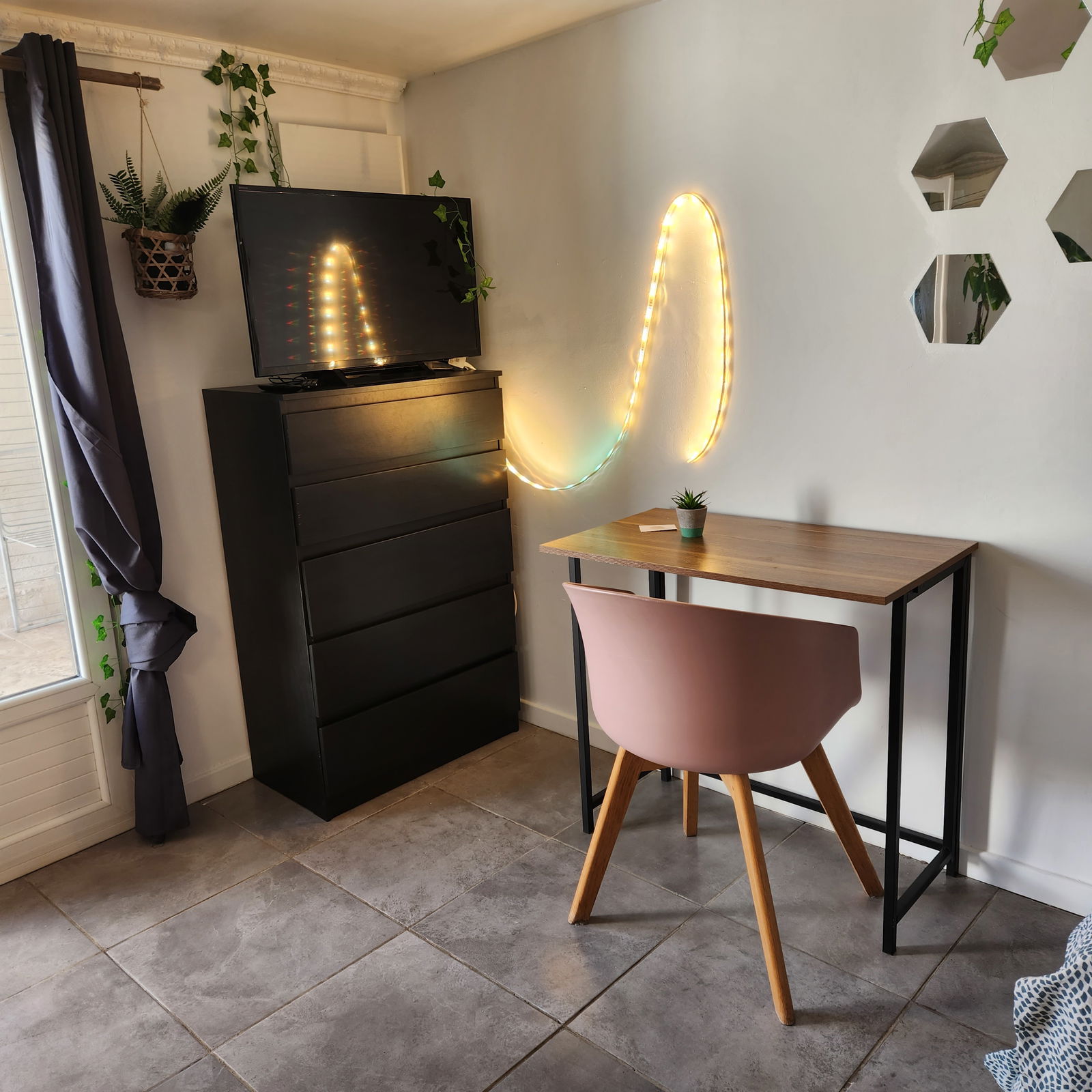 Onafhankelijke Studio Solliès-Toucas 289809