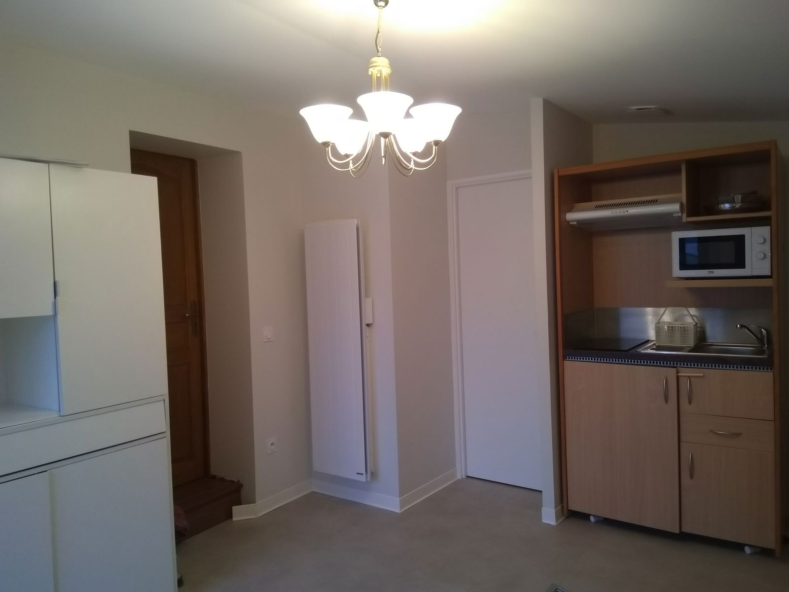 Homestay Issoudun 256002