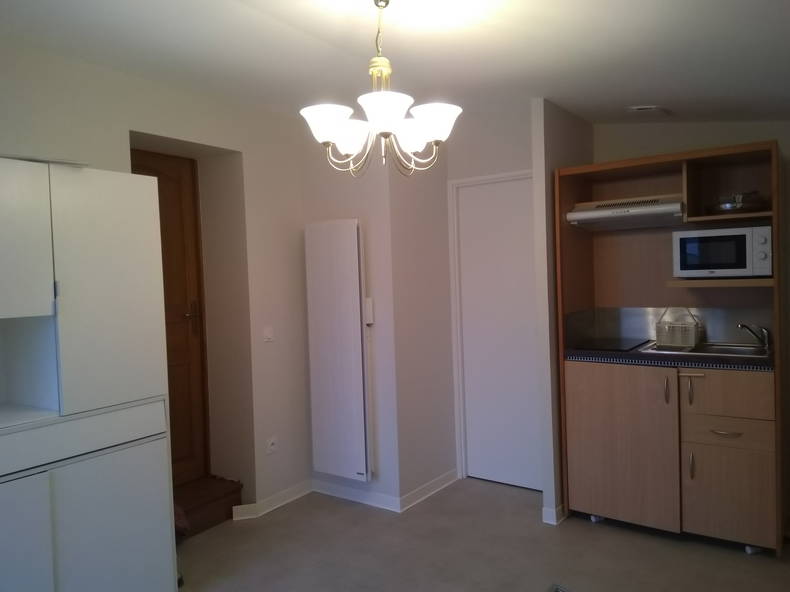 Quedarse En Casa Issoudun 256002-1