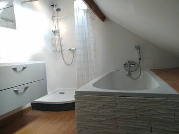 Roomlala | Studio/Samodzielne mieszkanie w naszym domu rodzinnym