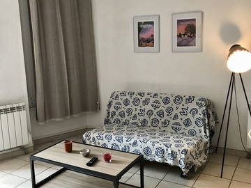 Studio For Rent Toulon 227382-1