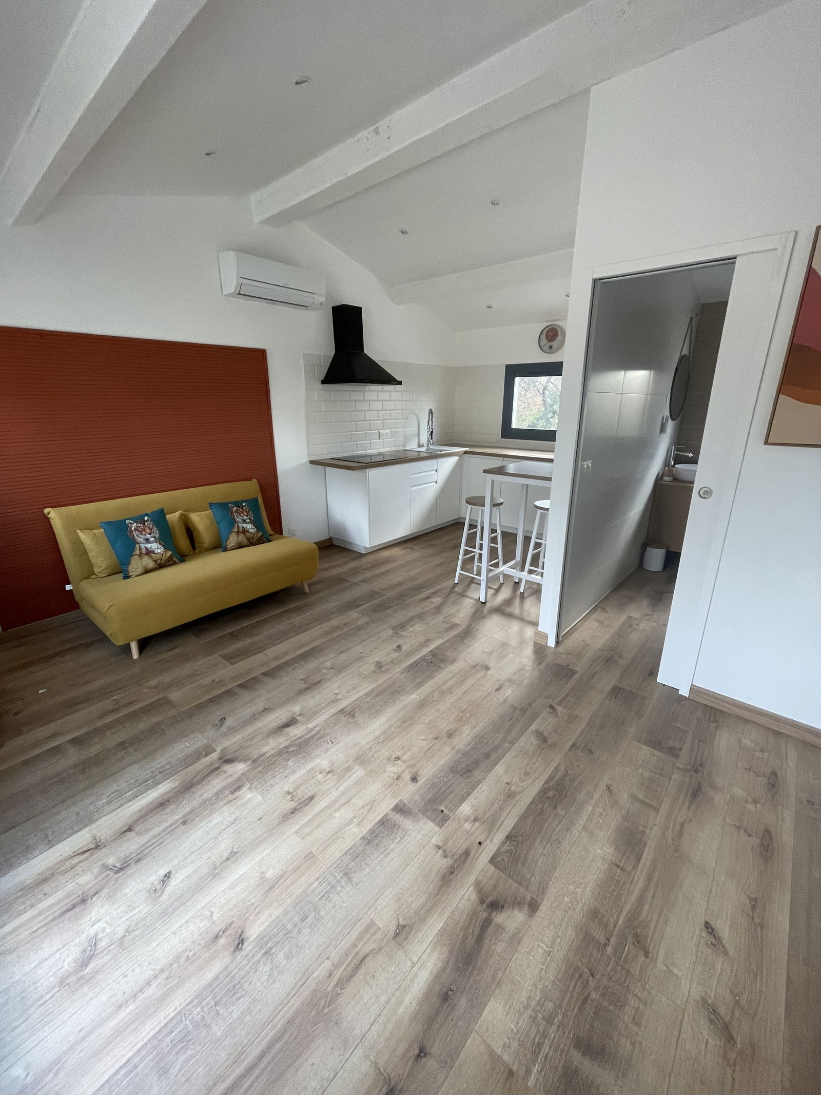 Onafhankelijke Studio Gémenos 425196