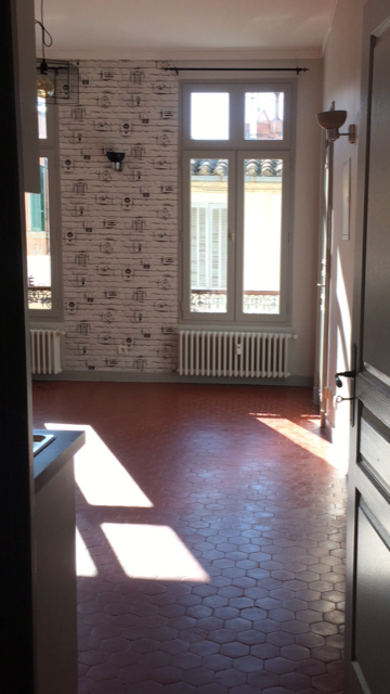 Onafhankelijke Studio Salon-de-Provence 220657