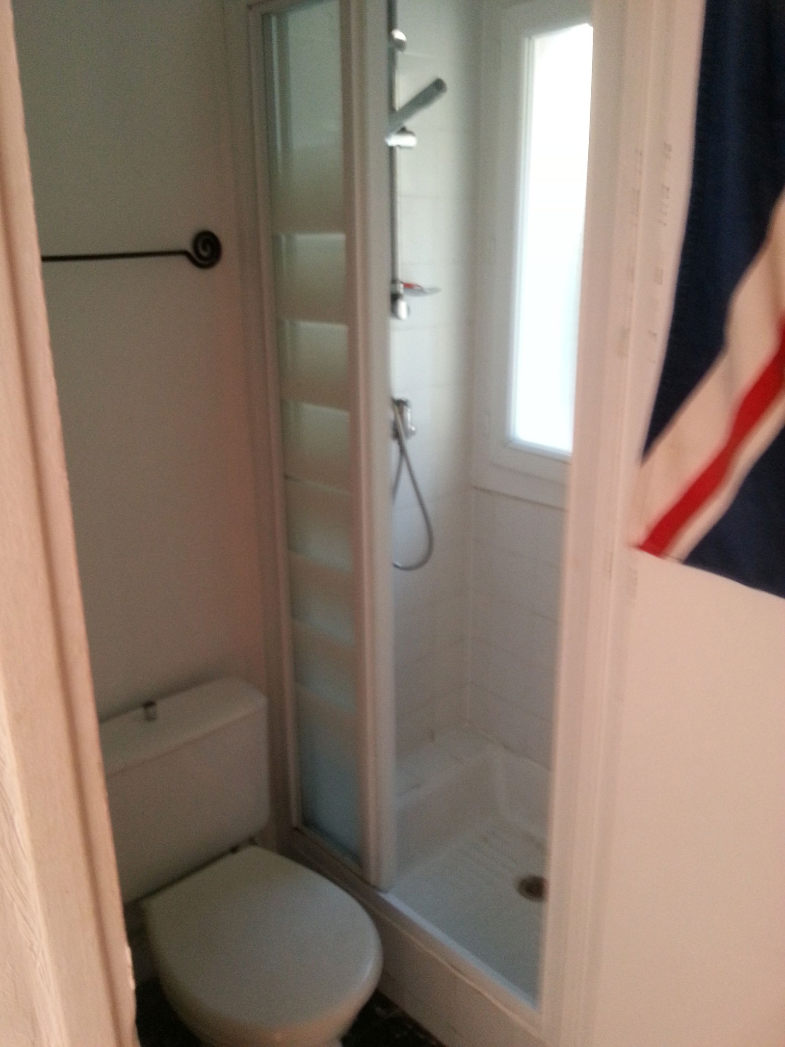 Gastgezin Antibes 87545