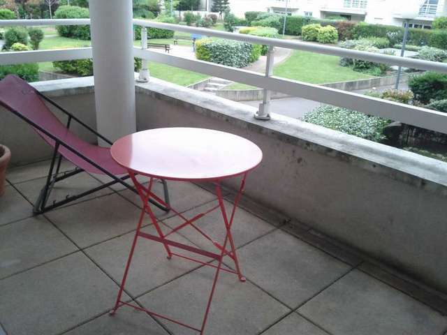 Onafhankelijke Studio Corbeil-Essonnes 61540