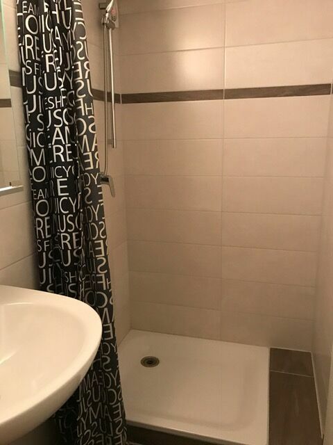 Entire Home Lutry 167506