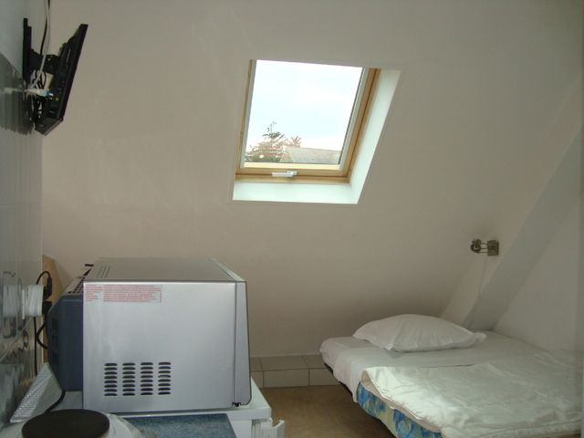 Onofhängeg Studio Surtainville 34533
