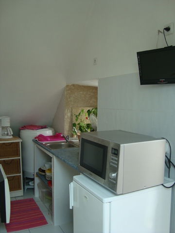 Onofhängeg Studio Surtainville 34533