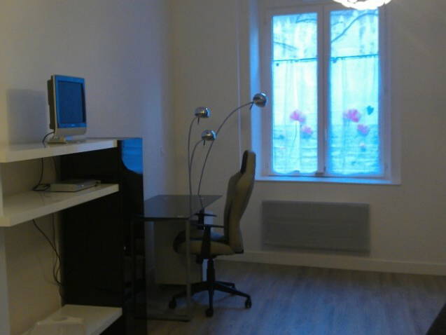 Habitaciones De Huéspedes Écully 64951-2