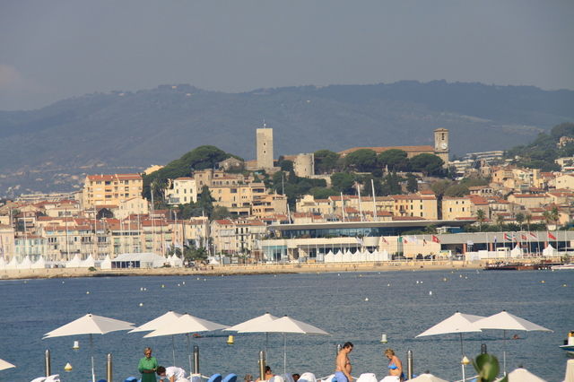 Oberoende Studio Cannes 47620