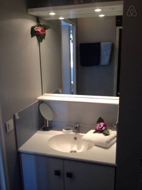 Hemvistelse Suresnes 101443