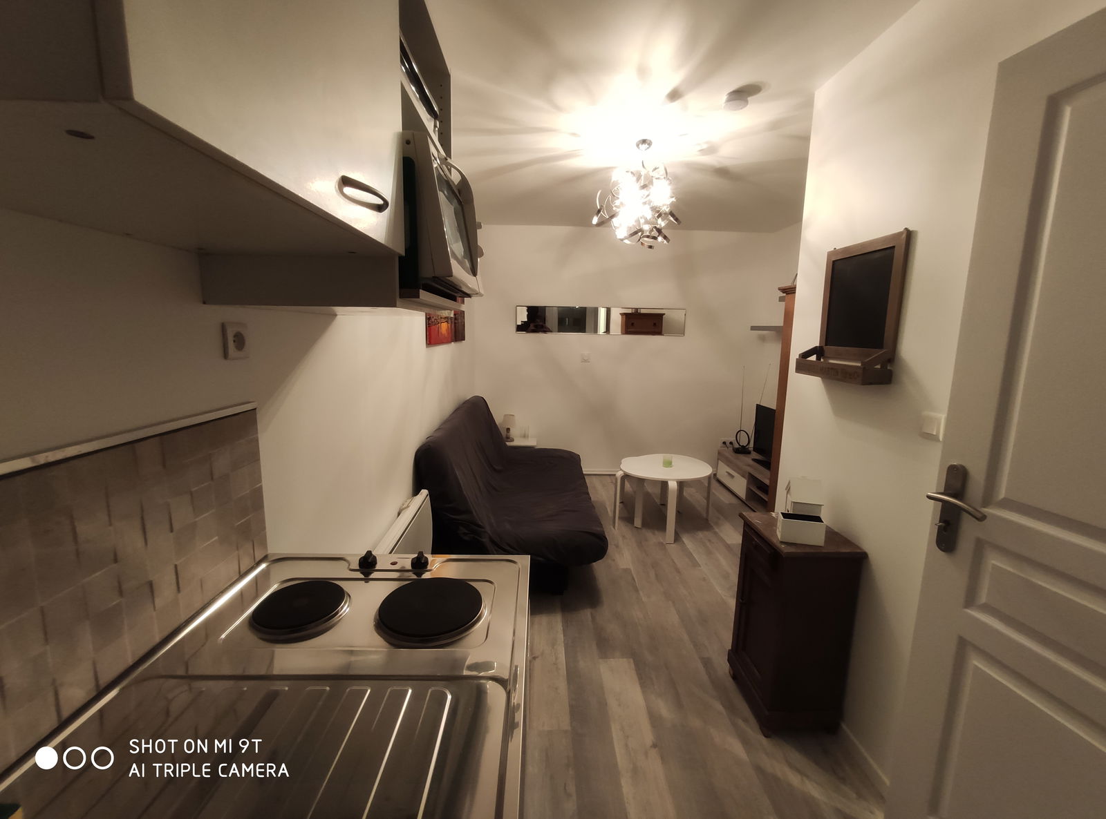 Itsenäinen Studio Civrieux 254359