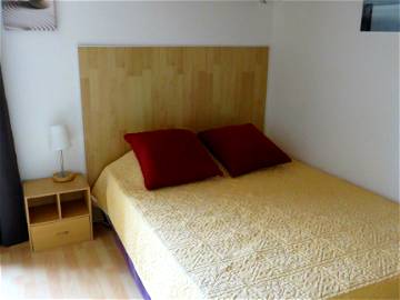 Roomlala | Studio With Air Conditioning For Rent On The Ground Floor In Fuveau
