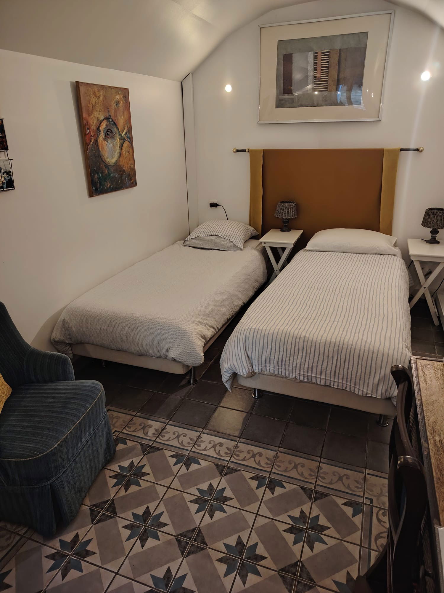 Entire Home Marseille 66377