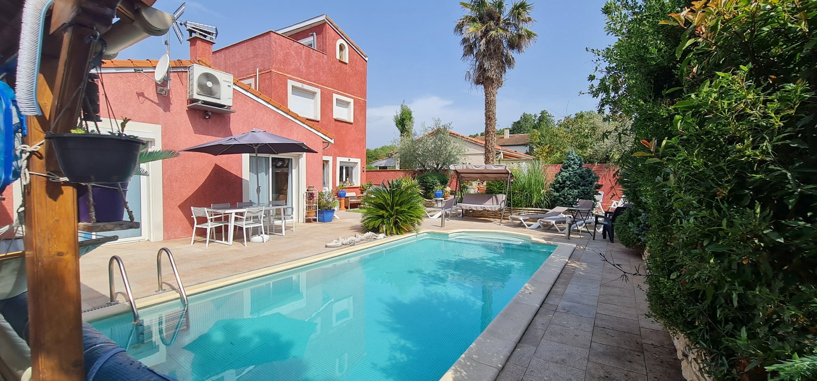 Logement Entier Roques 242185