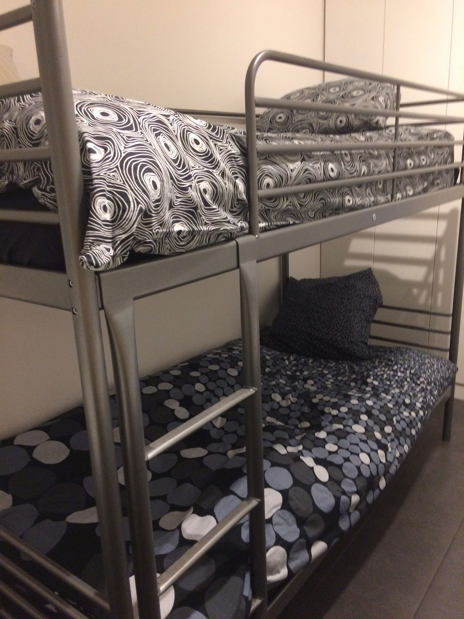 Kolokation Paris 261198