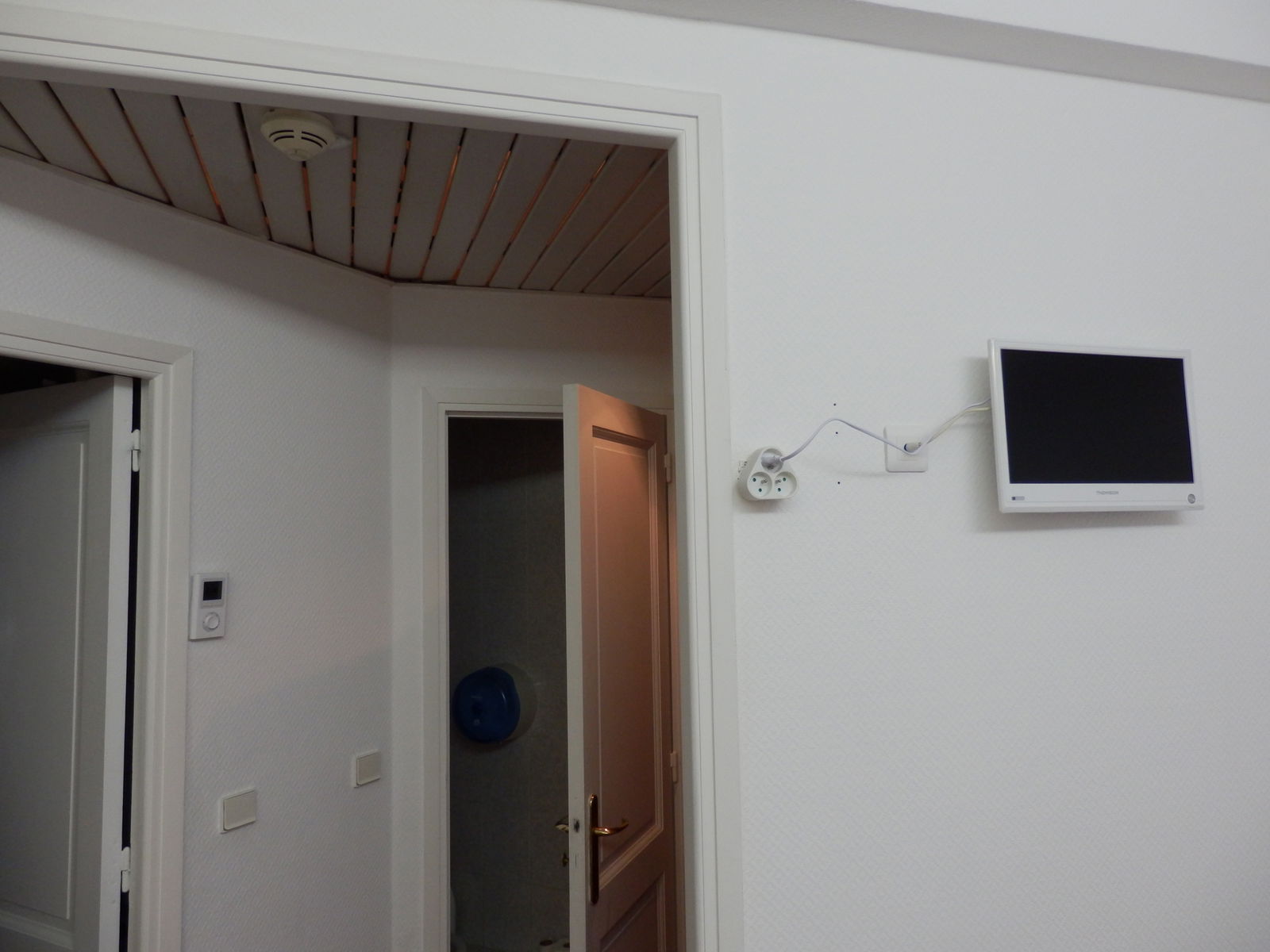 Gästezimmer Nice 77353