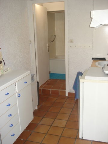Itsenäinen Studio Talence 9490