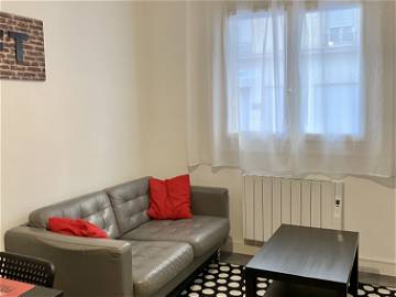 Roomlala | Study Appartement Rénové Et Meublé 3 Chambres