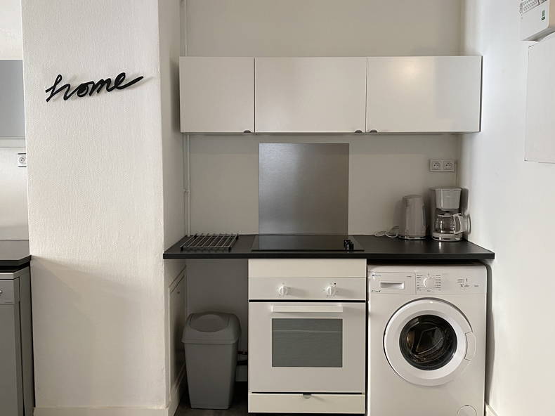 Entire Home Lyon 245443-2