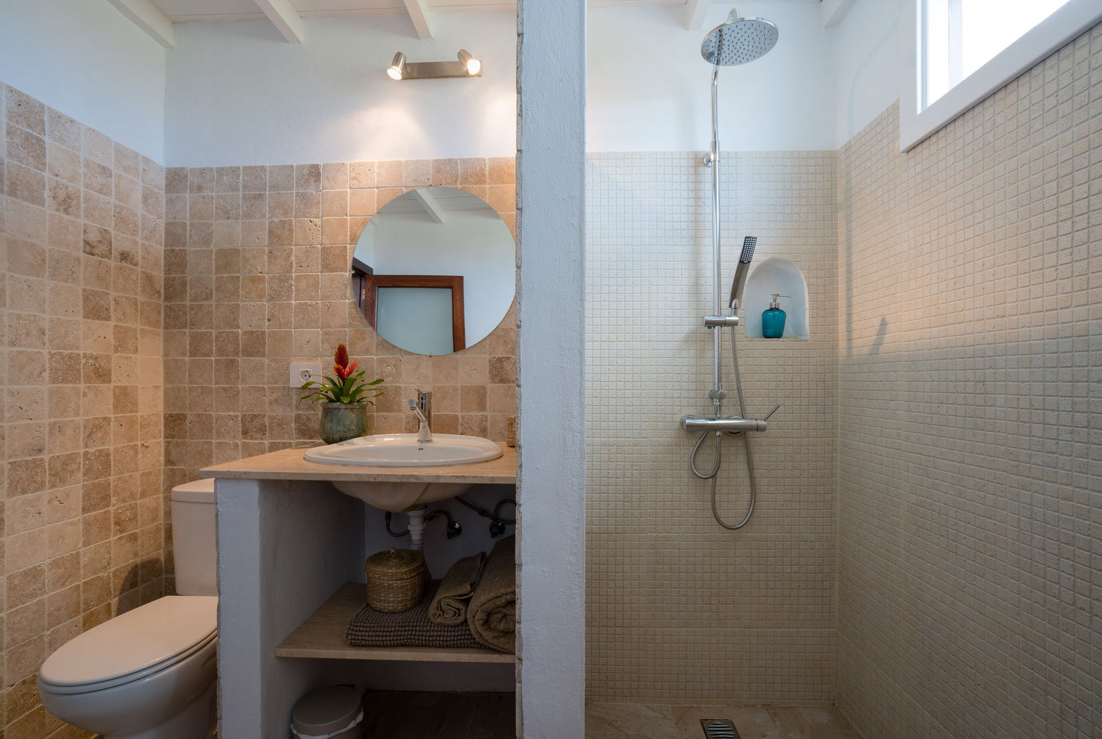 Onofhängeg Studio Guatiza 143775