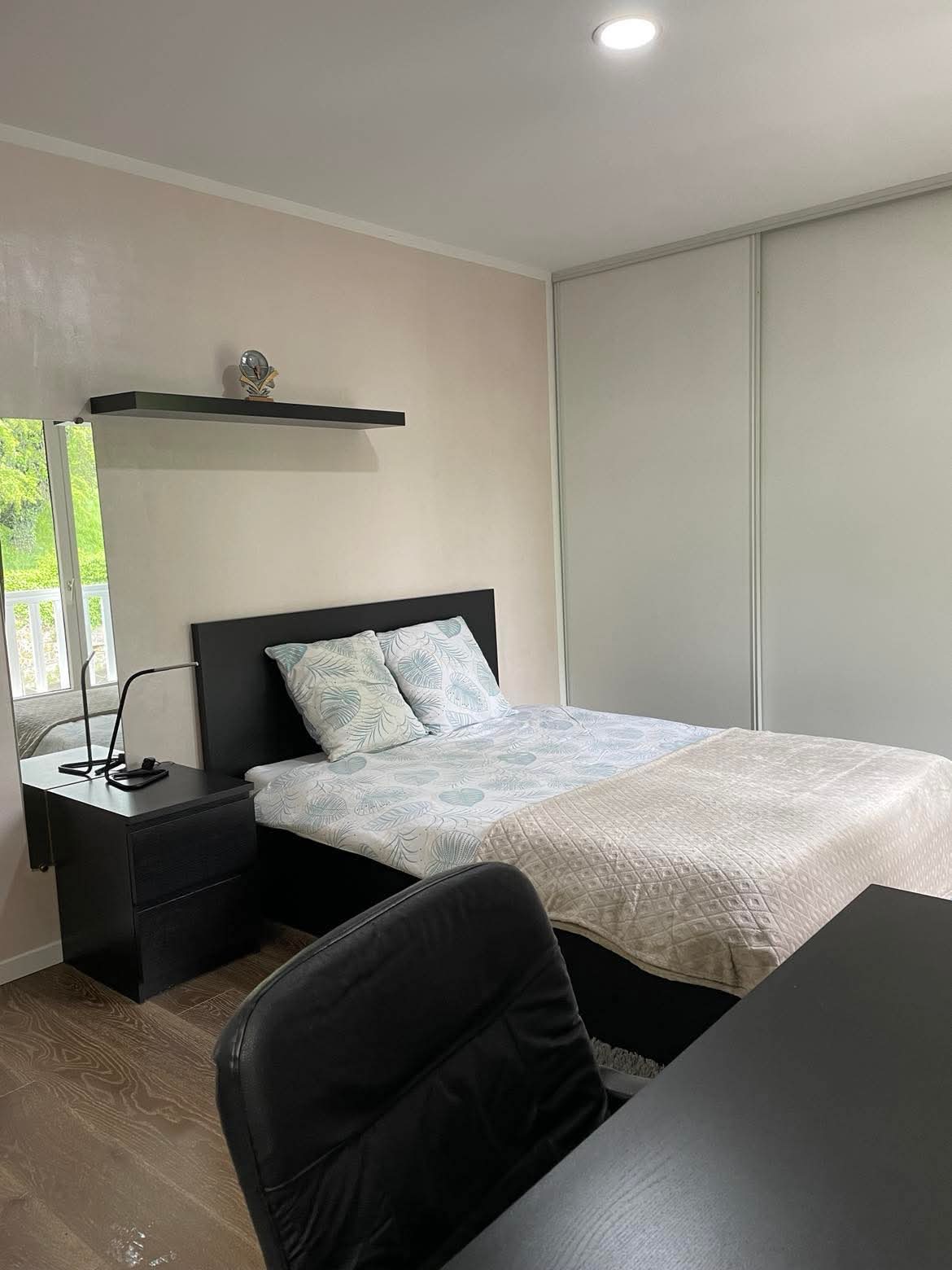 Hospedagem Em Casa De Família Noisy-le-Sec 231217