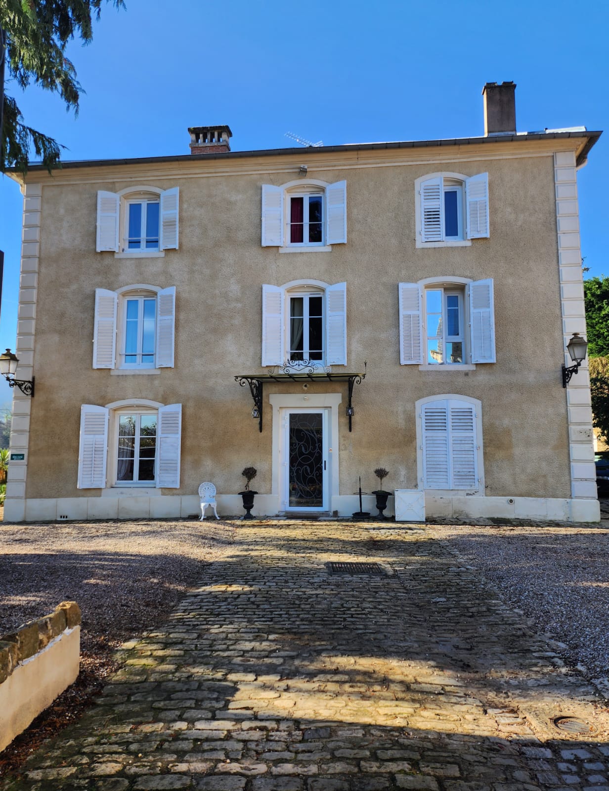 Colocation Pompey 674925