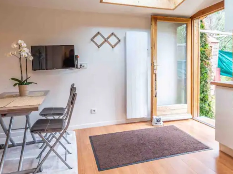 Entire Home Chamonix-Mont-Blanc 430359-1