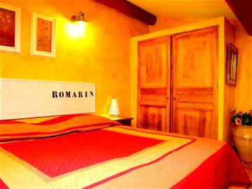 Roomlala | Suite In Provence With Solarium And Private Spa