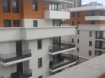 Shared Accommodation Drancy 130768-9