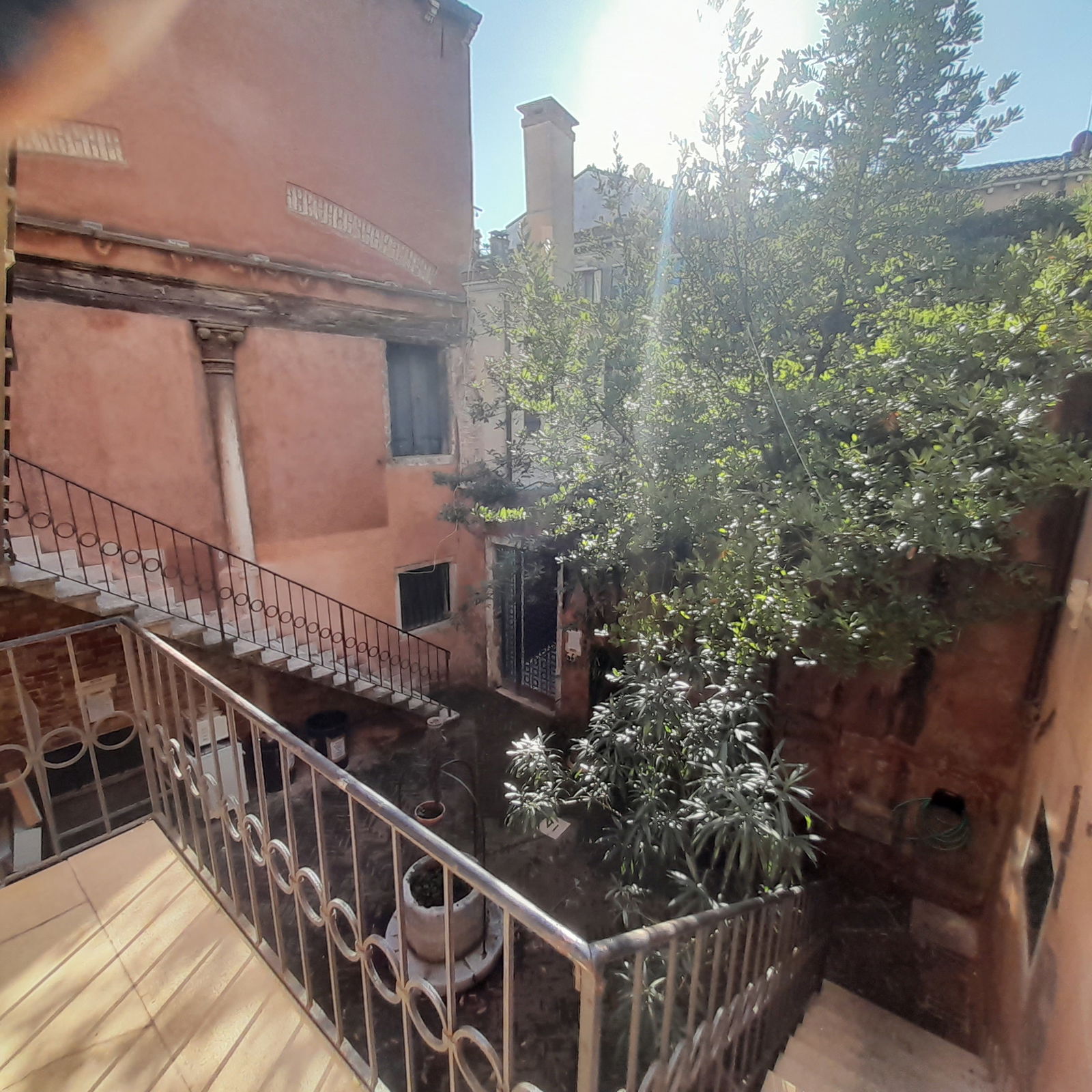 Independent Studio Venezia 305262