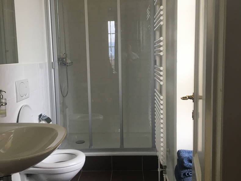 Hemvistelse Genève 254960-3