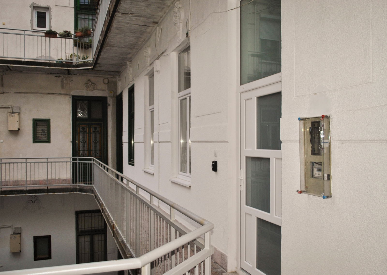 Onofhängeg Studio Budapest 220718