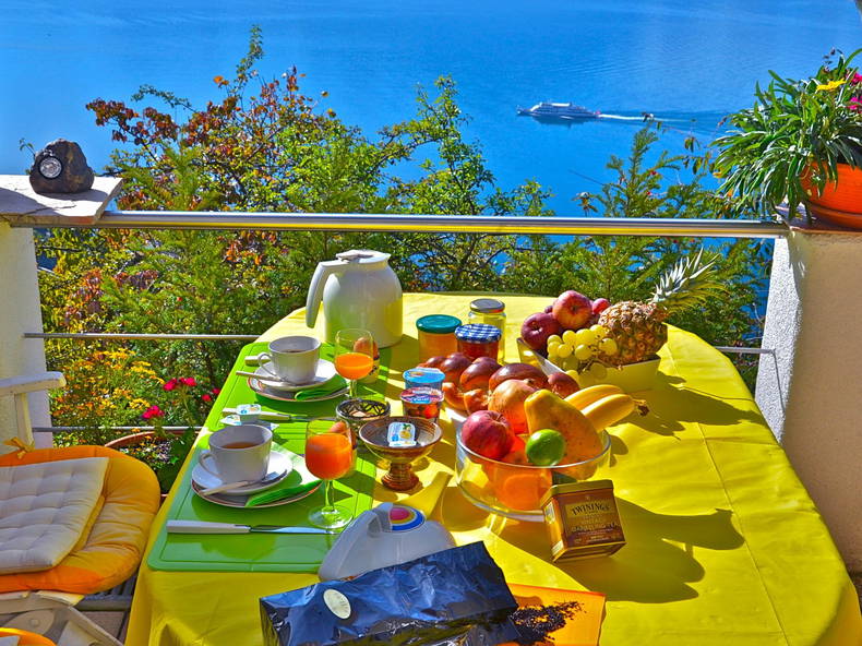 Bed And Breakfast Montreux 62667-3