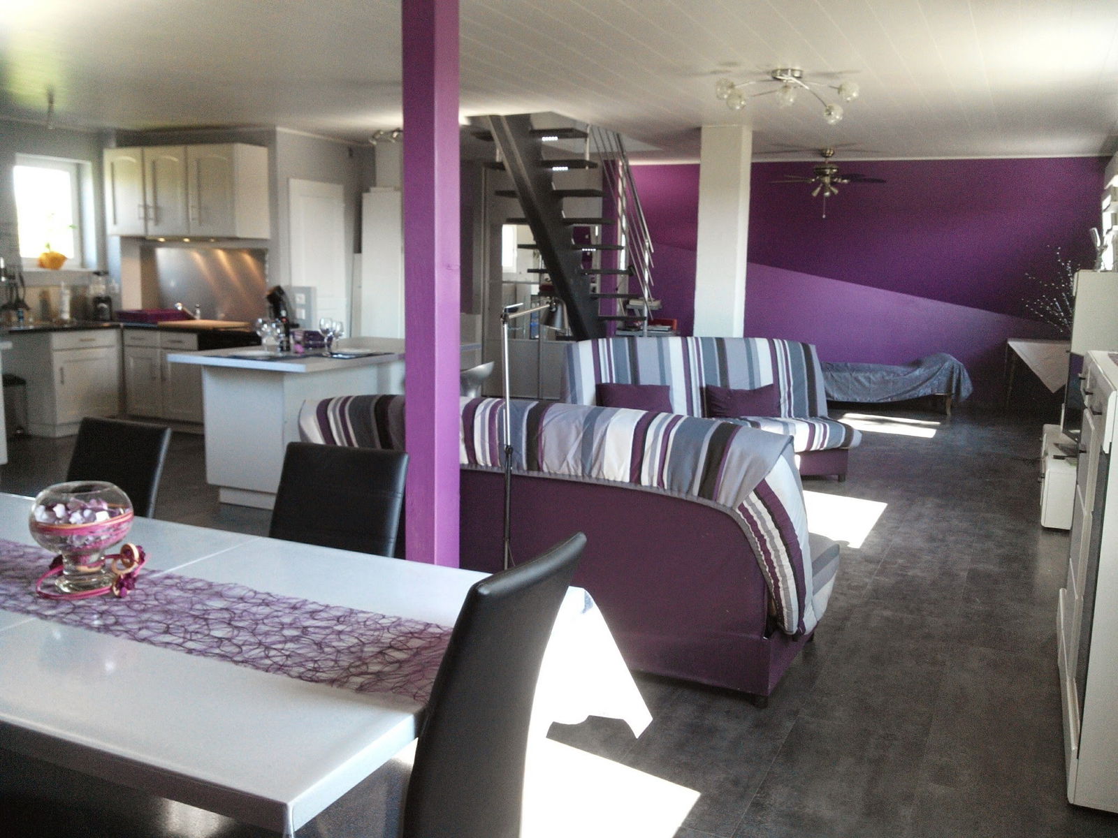 Independent Studio Uhlwiller 105886