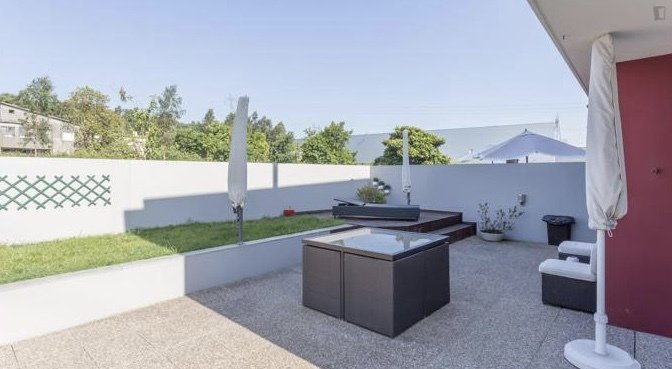 Homestay Porto 240920